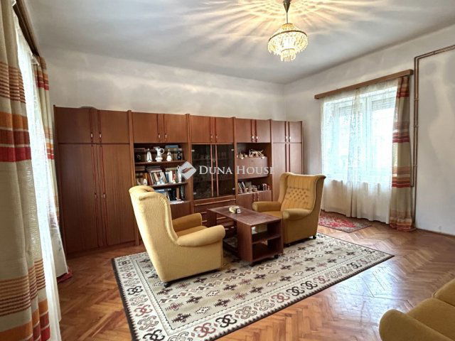 Eladó családi ház, Bajánsenyén 34.9 M Ft, 5 szobás