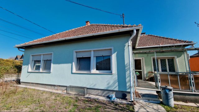 Eladó családi ház, Tökölön 75 M Ft, 4 szobás