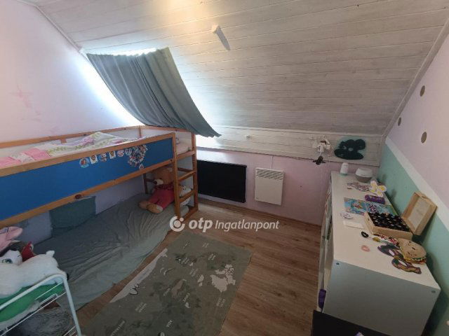 Eladó családi ház, Gárdonyban 99 M Ft, 3+2 szobás