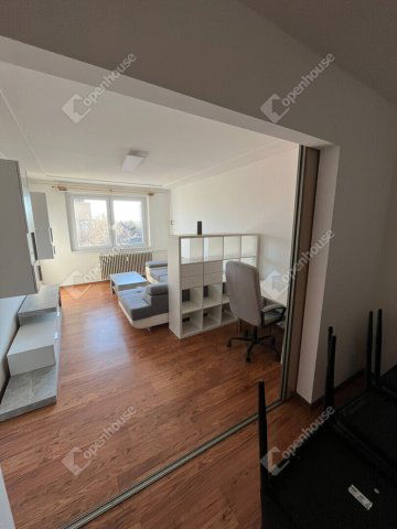 Eladó panellakás, Székesfehérvárott 54.9 M Ft, 2 szobás