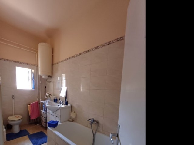 Eladó családi ház, Nyíregyházán 45.5 M Ft, 3 szobás