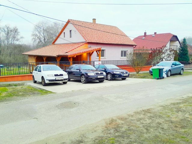 Eladó családi ház, Váchartyánon 78.5 M Ft, 4 szobás