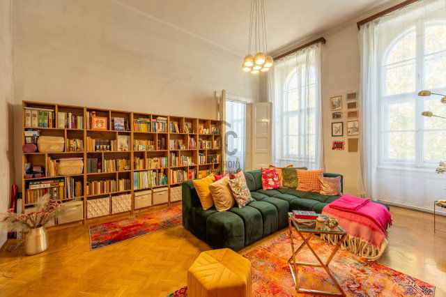 Eladó téglalakás, VI. kerületben, Bajcsy-Zsilinszky úton