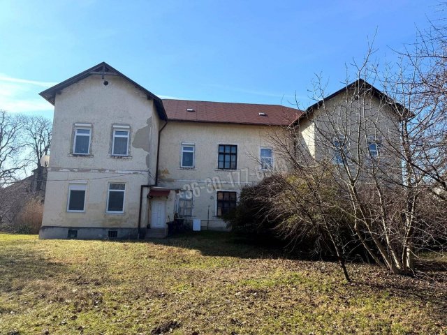 Eladó téglalakás, Ácson 35.5 M Ft, 2 szobás