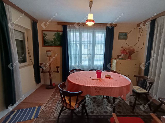 Eladó családi ház, Nagyatádon 17.4 M Ft, 2 szobás