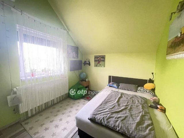 Eladó téglalakás, Budapesten, XVI. kerületben 206.5 M Ft