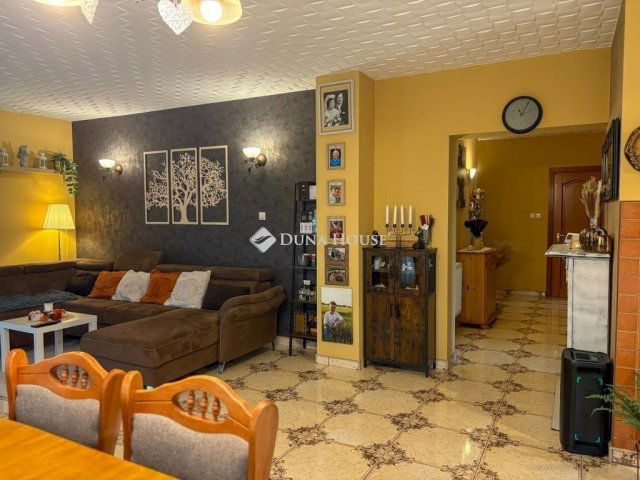 Eladó családi ház, Hernádon 104.9 M Ft, 3 szobás