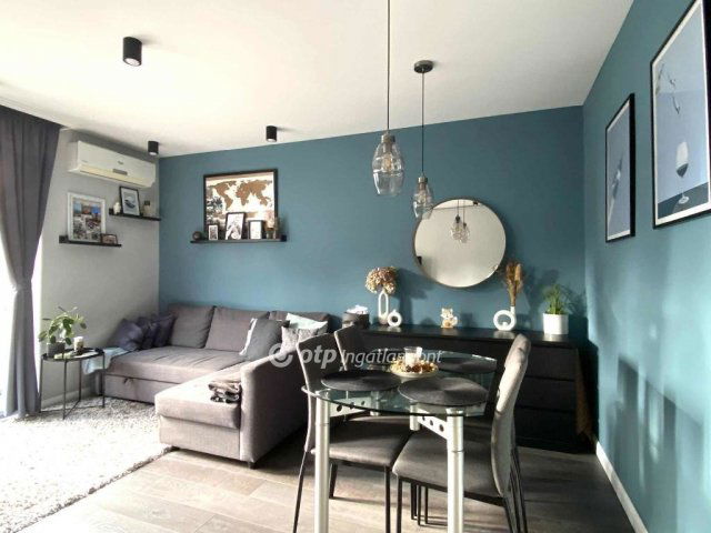 Eladó téglalakás, Budapesten, XI. kerületben 72.5 M Ft, 1 szobás