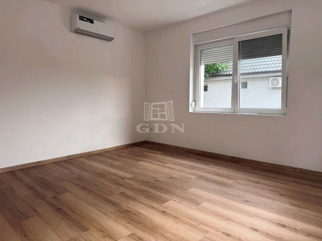 Kiadó családi ház, albérlet, Szigetcsépen 220 E Ft / hó