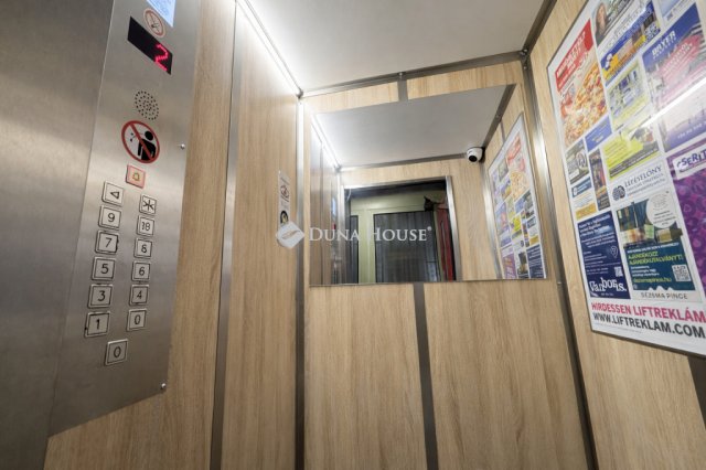 Eladó panellakás, Budapesten, X. kerületben 83.9 M Ft, 3 szobás