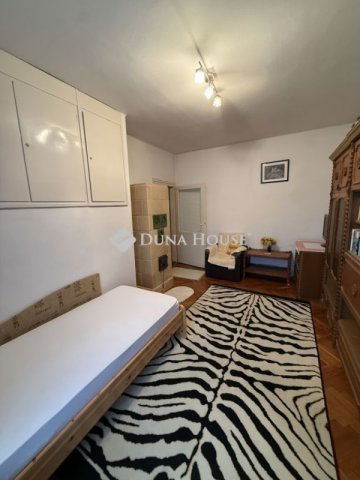 Eladó téglalakás, Balatonfüreden 69 M Ft, 3 szobás