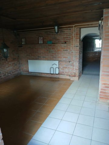 Eladó üzlethelyiség, Gyöngyöshalászon 49 M Ft