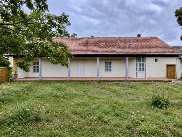 Eladó családi ház, Nagykátán 27.5 M Ft, 2 szobás