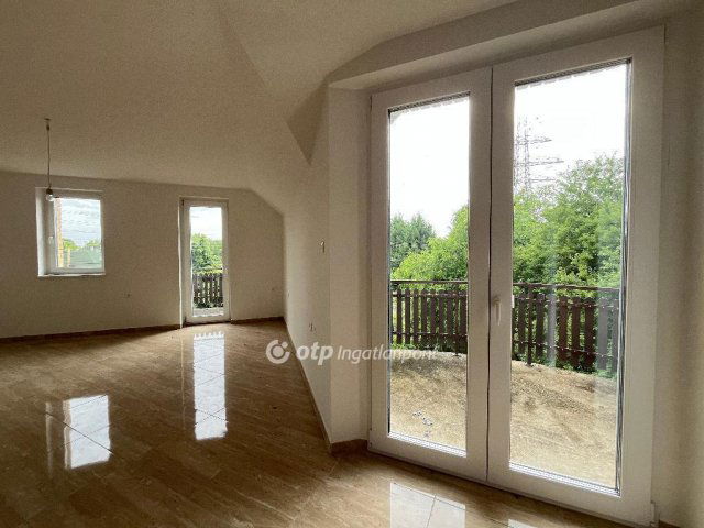 Eladó téglalakás, Budapesten, XXII. kerületben 160 M Ft