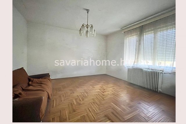 Eladó családi ház, Szombathelyen 49.9 M Ft, 4 szobás