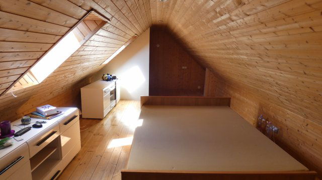 Eladó családi ház, Pécsett 35.9 M Ft, 3 szobás