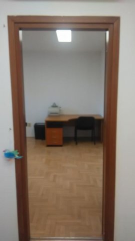 Kiadó iroda, Budapesten, II. kerületben 240 E Ft / hó, 1 szobás