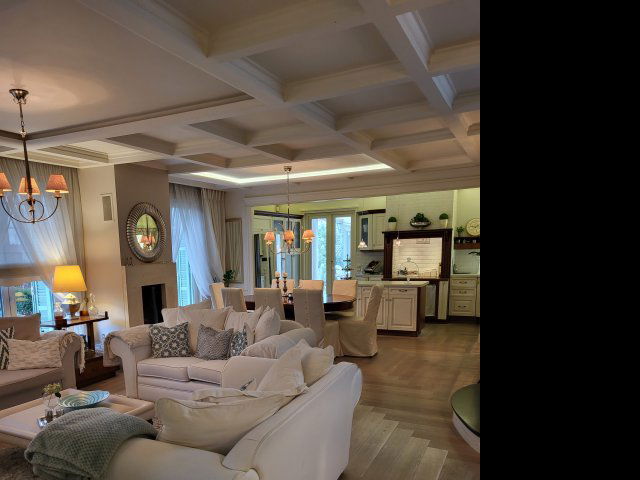 Eladó családi ház, Szegeden, Fogarasi utcában 245 M Ft, 5 szobás