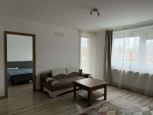 Kiadó téglalakás, albérlet, X. kerületben, Makk utcában