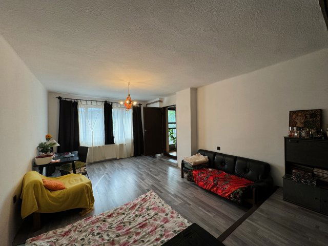 Eladó családi ház, Pécsett, Magyarürögi úton 79.9 M Ft