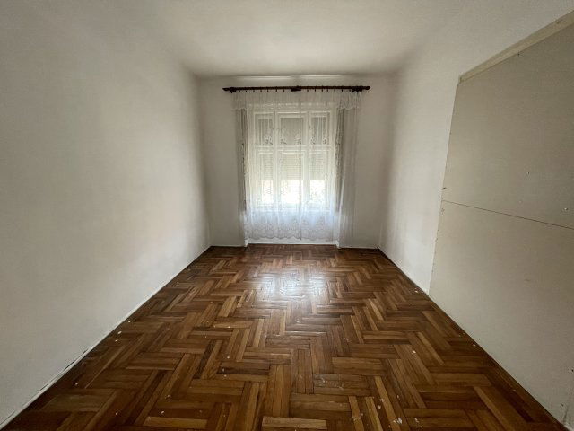 Eladó családi ház, Székesfehérvárott 69.9 M Ft, 3 szobás