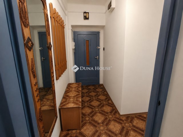 Eladó téglalakás, Budapesten, IV. kerületben 38 M Ft, 1 szobás
