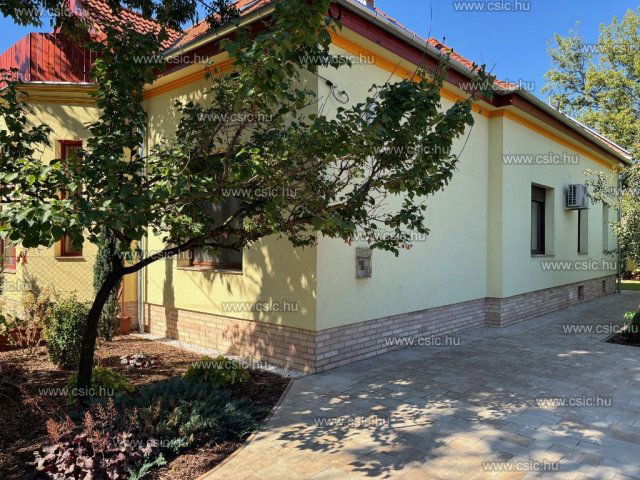 Eladó ikerház, Dunakeszin 148.9 M Ft, 3 szobás