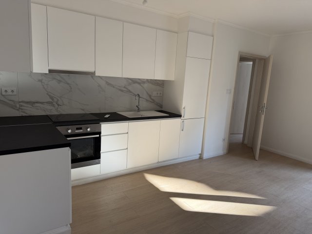 Eladó téglalakás, Budapesten, VII. kerületben 148 M Ft, 4 szobás