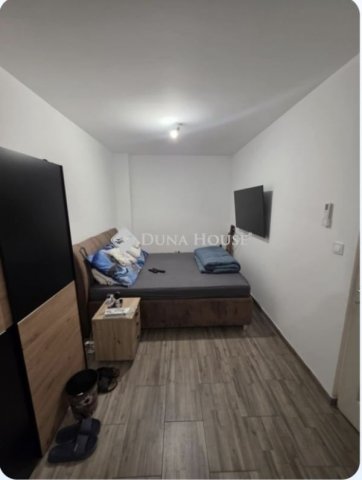 Eladó családi ház, Budapesten, XX. kerületben 80 M Ft