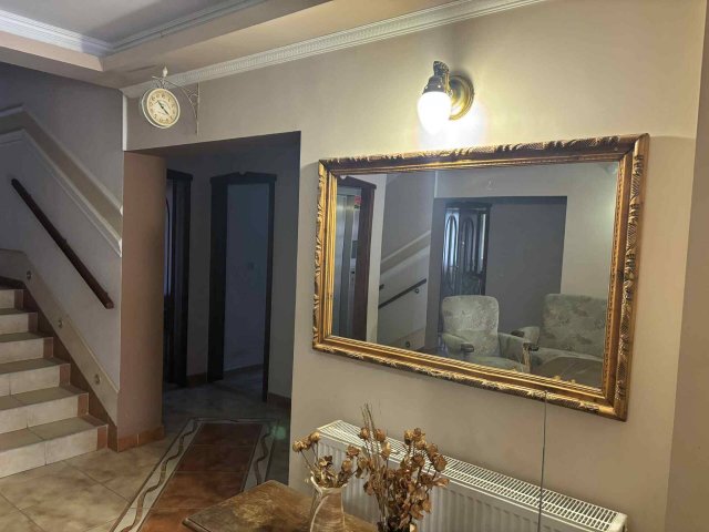 Eladó családi ház, Hajdúszoboszlón 380 M Ft, 23 szobás