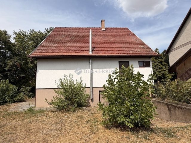 Eladó családi ház, Tápiószecsőn 48.1 M Ft, 4 szobás