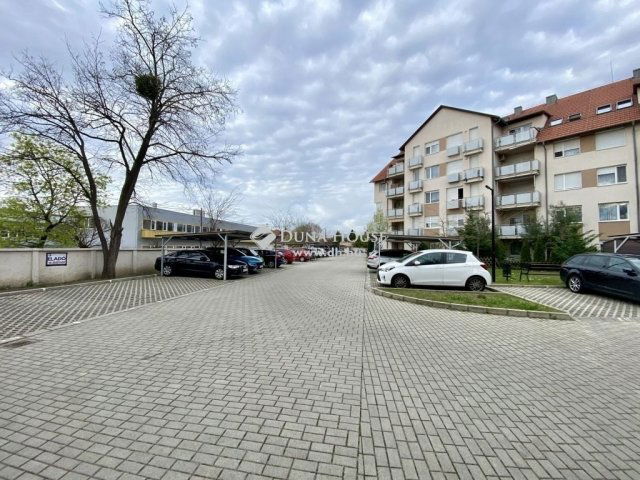 Eladó garázs, Budapesten, XVIII. kerületben 3.45 M Ft