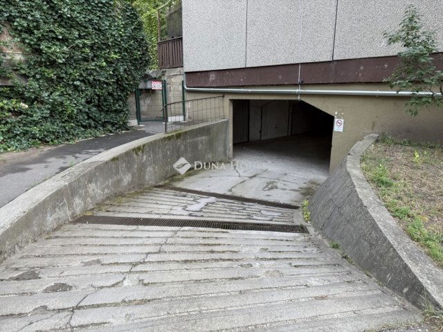 Eladó garázs, Kecskeméten 8.99 M Ft / költözzbe.hu