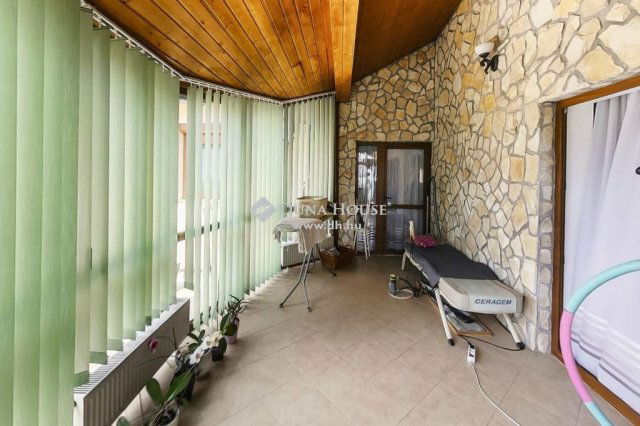 Eladó családi ház, Polgárdin 195 M Ft, 5 szobás