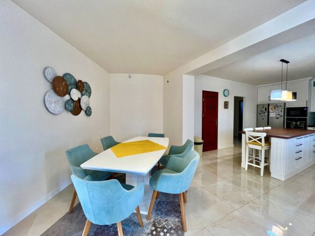 Eladó családi ház, Miskolcon 217.9 M Ft, 6 szobás