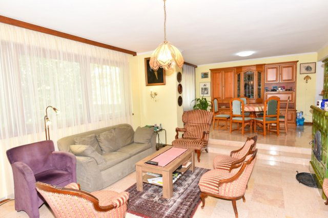 Eladó sorház, Veszprémben 149.9 M Ft, 2+4 szobás