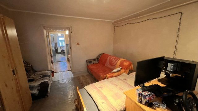 Eladó családi ház, Mezőcsáton 7.5 M Ft, 2 szobás