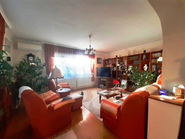 Eladó családi ház, Budapesten, XVI. kerületben 179 M Ft