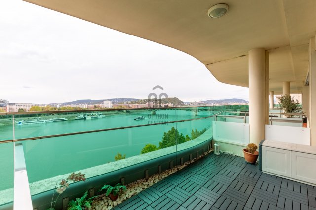 Eladó téglalakás, IX. kerületben, Lechner Ödön fasoron