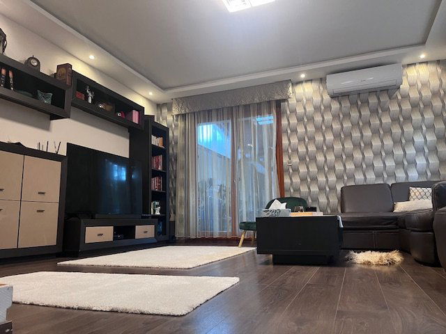 Eladó családi ház, Nyíregyházán 129 M Ft, 5 szobás