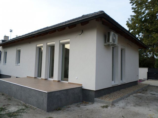 Eladó ikerház, Százhalombattán 89.9 M Ft, 3+1 szobás