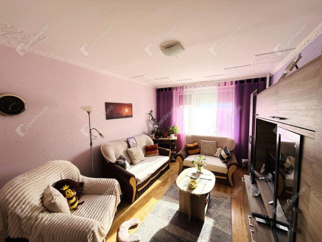 Eladó panellakás, Miskolcon 33.9 M Ft, 2 szobás