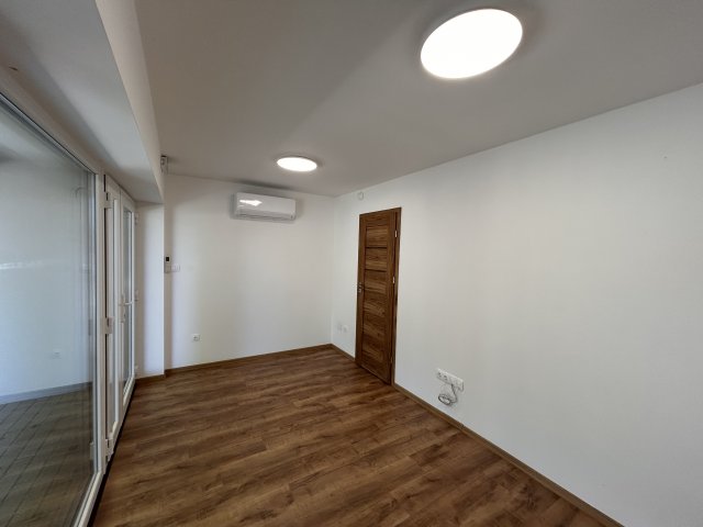Kiadó üzlethelyiség, Nyíregyházán 80 E Ft / hó, 1 szobás