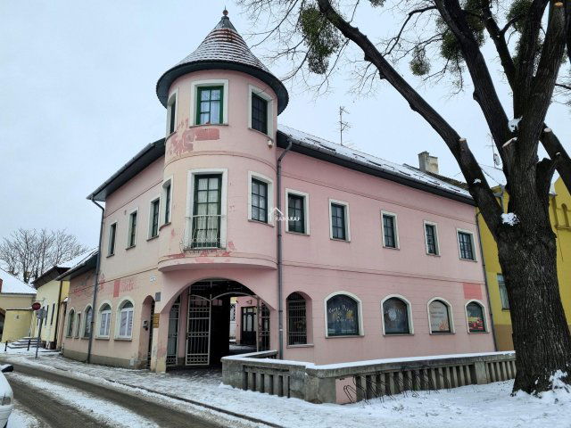 Eladó téglalakás, Mosonmagyaróváron 51.9 M Ft, 3 szobás