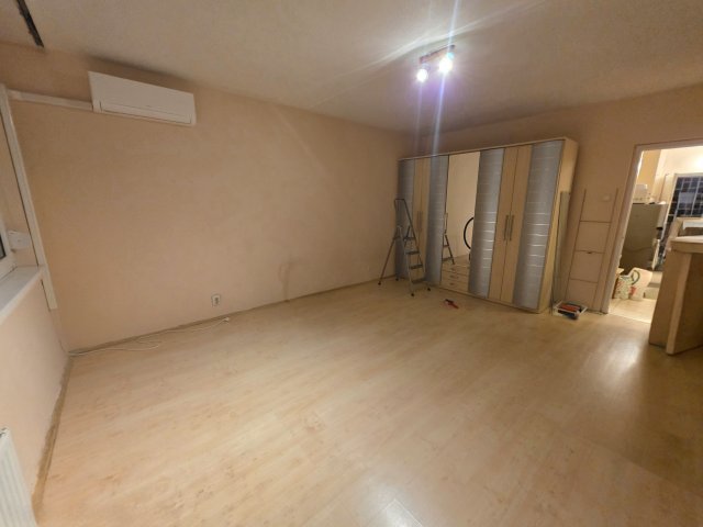 Kiadó panellakás, albérlet, XIII. kerületben, Kárpát utcában