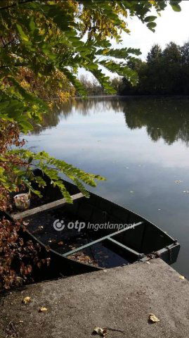 Eladó nyaraló, Mezőtúron 18.5 M Ft, 2 szobás