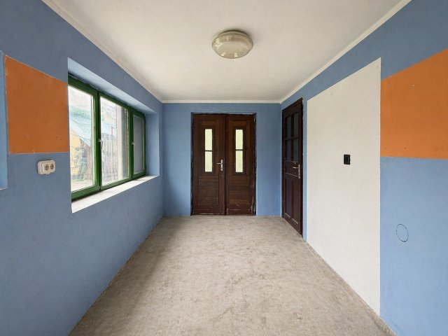 Eladó családi ház, Pécsett 13.9 M Ft, 2 szobás