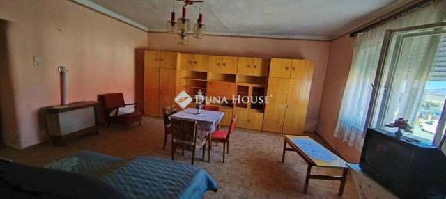 Eladó családi ház, Tormaföldén 15 M Ft, 2 szobás