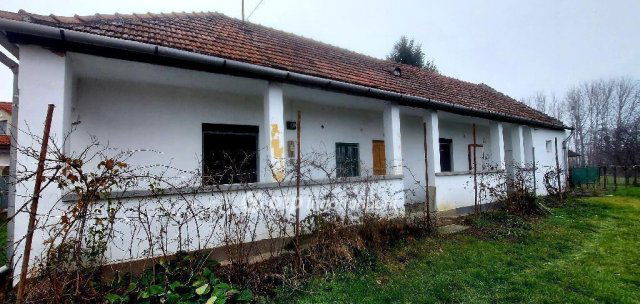 Eladó családi ház, Ásványrárón 38.8 M Ft, 2 szobás