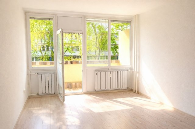 Eladó téglalakás, Budapesten, XIV. kerületben 100 M Ft, 3 szobás